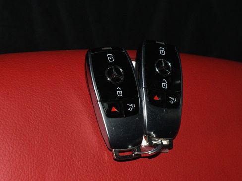 Used 2023 Mercedes-Benz E 450 Coupe image 97