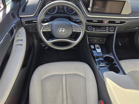 Used 2023 Hyundai Sonata SEL image 15