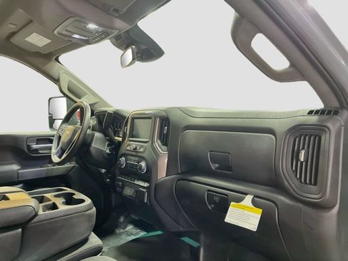 Used 2025 Chevrolet Silverado 2500 Custom w/ Custom Value Package AWD/4WD image 28
