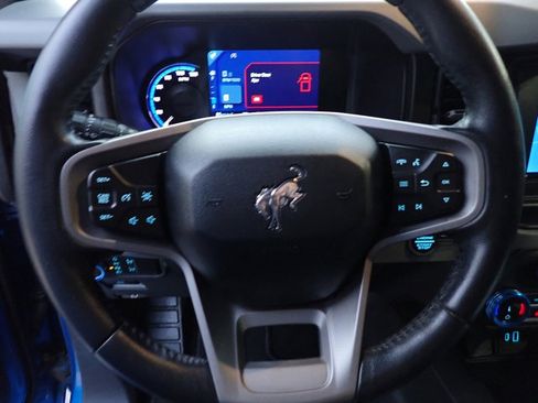 Used 2022 Ford Bronco Big Bend image 23