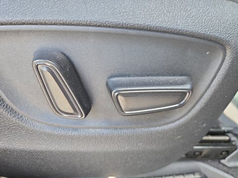 Used 2024 Toyota Sienna XLE image 26