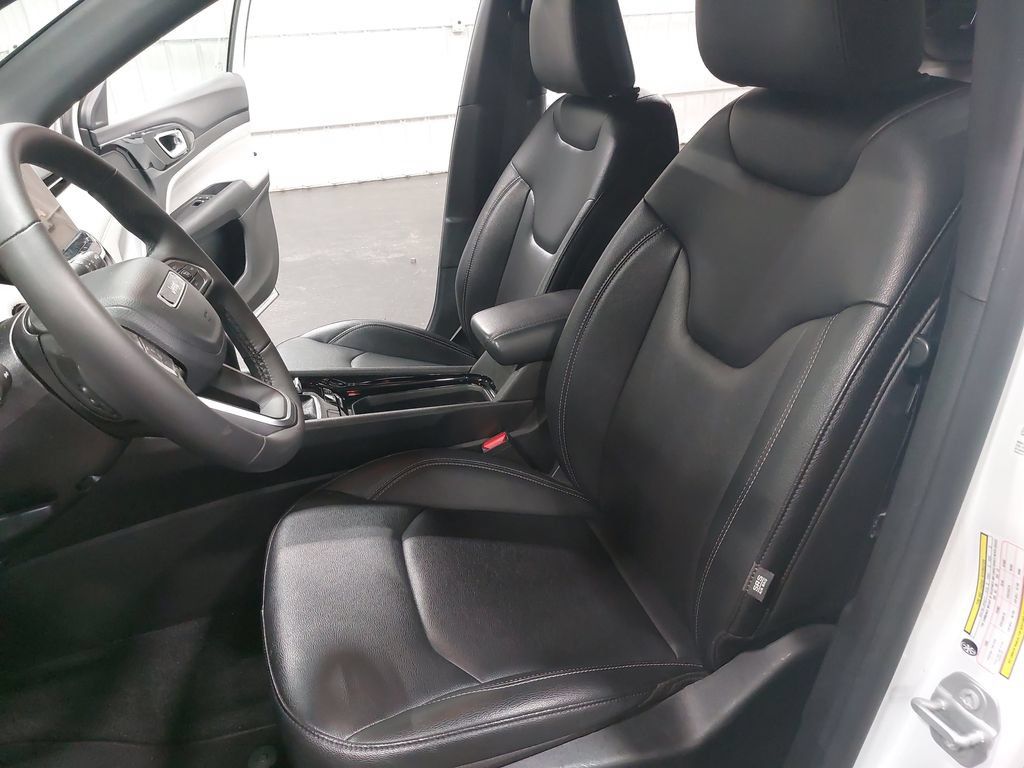 Used 2025 Jeep Compass Limited AWD/4WD image 14