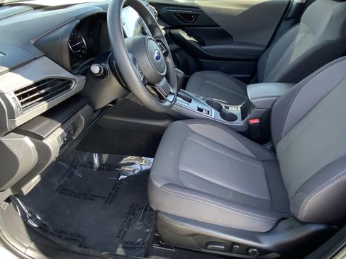 Used 2025 Subaru Crosstrek 2.0i Premium image 28