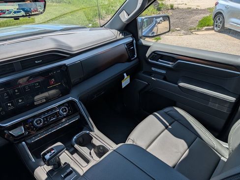 New 2026 GMC Sierra 1500 Denali AWD/4WD image 11