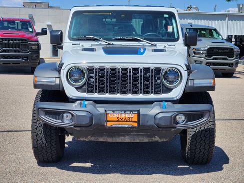 Used 2024 Jeep Wrangler Unlimited Rubicon 4xe AWD/4WD image 6