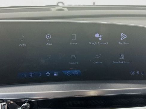 Used 2024 Cadillac Lyriq Luxury image 18