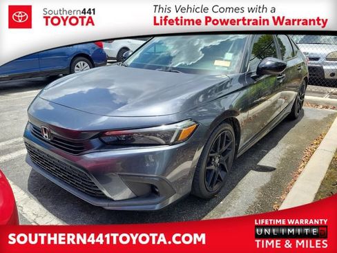 Used 2023 Honda Civic Sport image 1