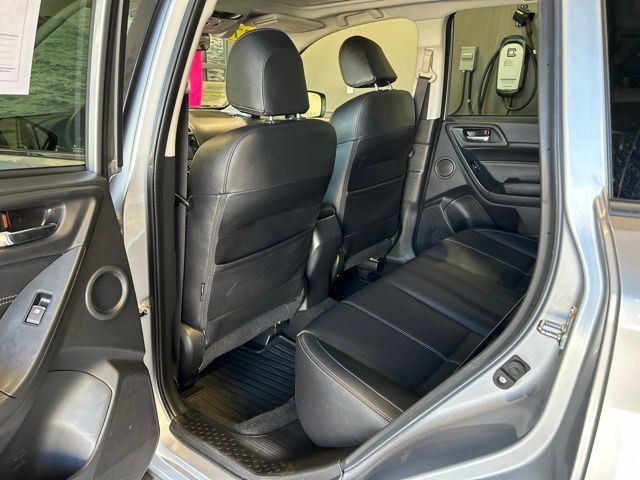 Used 2017 Subaru Forester 2.0XT Touring AWD/4WD image 24