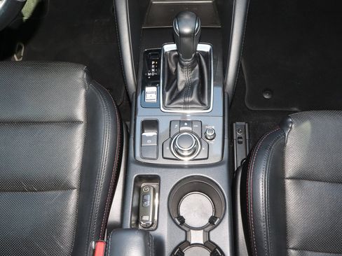 Used 2025 MAZDA CX-90 3.3 Turbo w/ Preferred Package AWD/4WD image 19