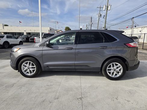 Certified 2024 Ford Edge SEL image 4