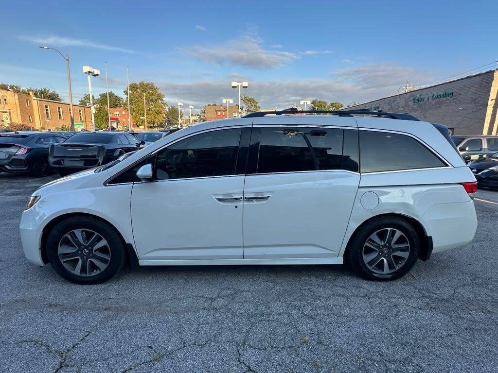 Used 2014 Honda Odyssey Touring image 5