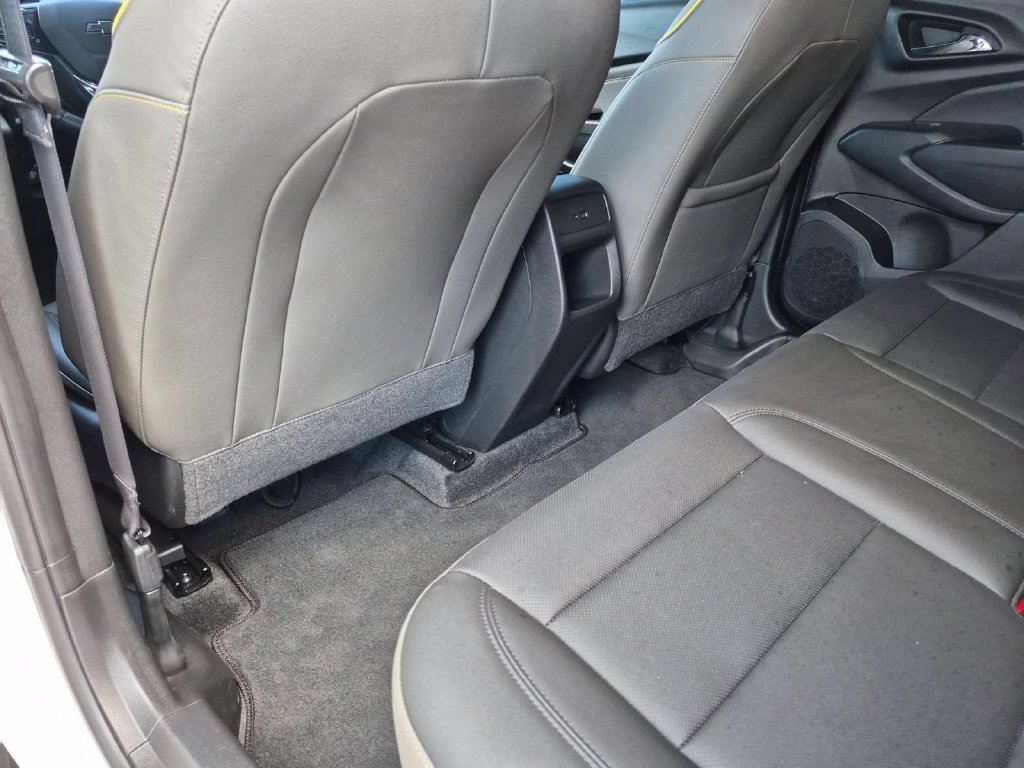 Used 2024 Chevrolet Trax ACTIV w/ Driver Confidence Package FWD image 26