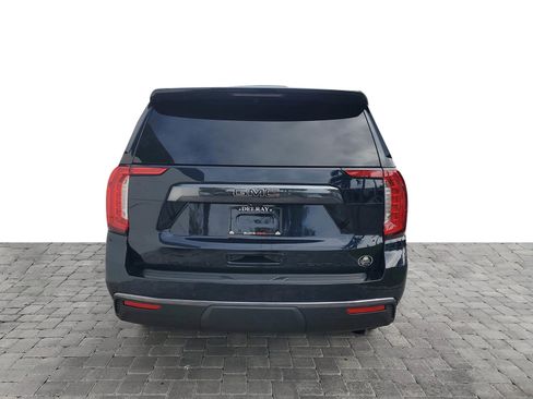 Certified 2023 GMC Yukon XL Denali Ultimate w/ LPO, Floor Liner Package AWD/4WD image 5