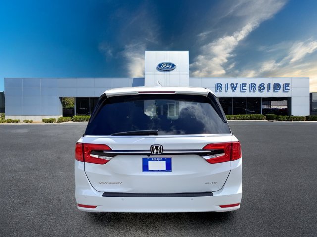 Used 2024 Honda Odyssey Elite image 9