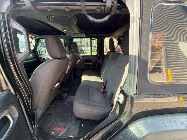 Used 2018 Jeep Wrangler Unlimited Sport AWD/4WD image 15