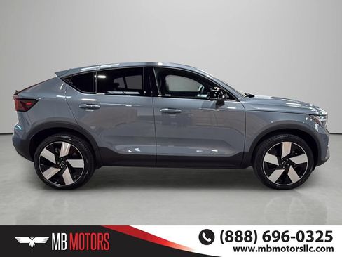Used 2023 Volvo C40 P8 Recharge Plus w/ Climate Package AWD/4WD image 5
