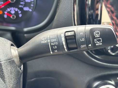 Used 2021 Kia Soul Turbo FWD image 35