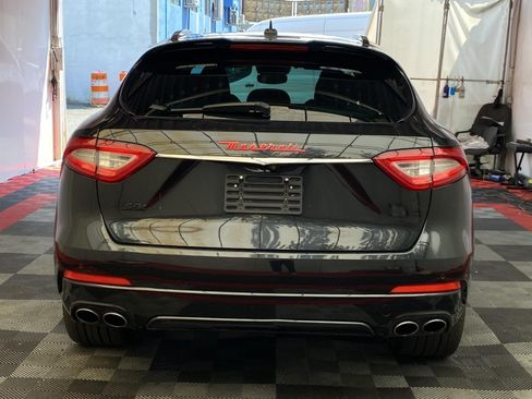 Used 2018 Maserati Levante S GranSport AWD/4WD image 5