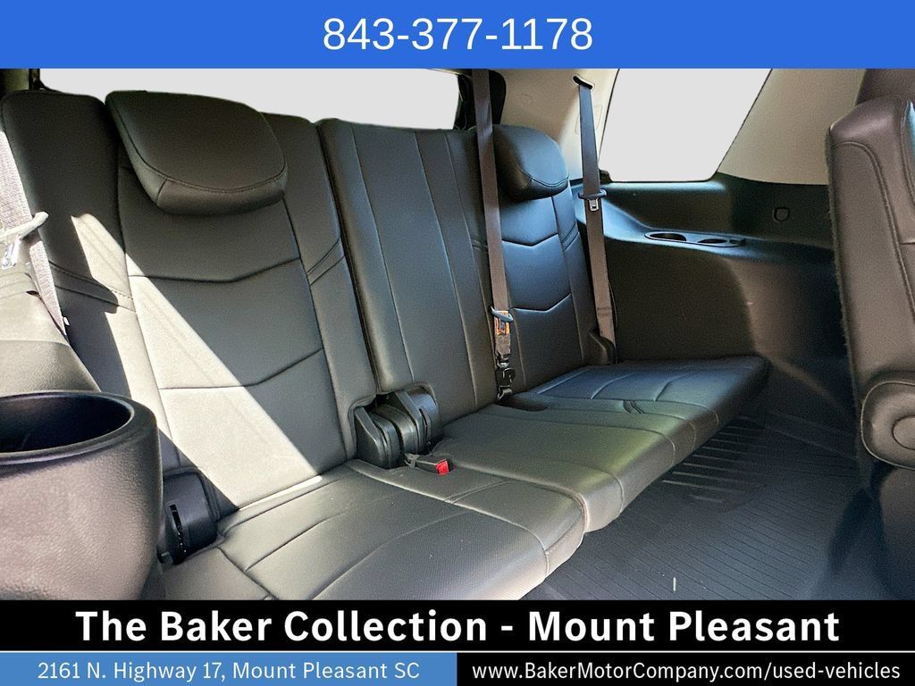 Used 2020 Cadillac Escalade Premium Luxury AWD/4WD image 30