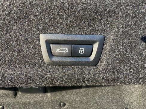 New 2026 BMW 330i Sedan image 16