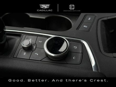 Certified 2025 Cadillac XT6 Luxury FWD image 24