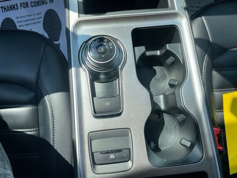 Certified 2024 Ford Edge SEL AWD/4WD image 16