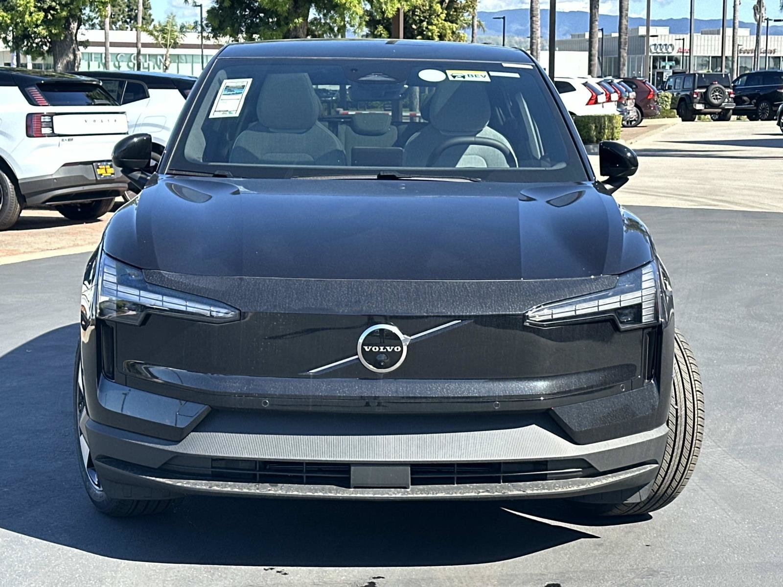 New 2026 Volvo EX30 Ultra AWD/4WD image 2