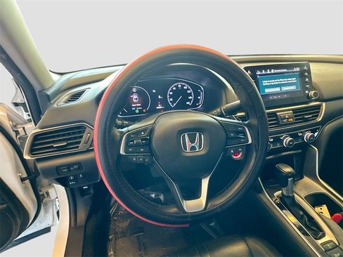 Used 2021 Honda Accord EX-L image 11