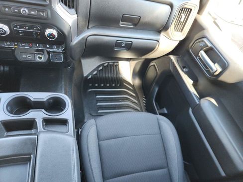 Used 2023 GMC Sierra 1500 Pro w/ Pro Value Package AWD/4WD image 28