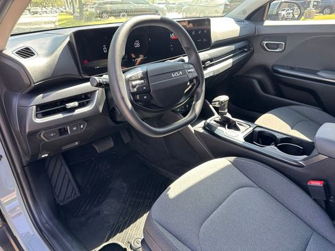 Used 2025 Kia K4 LXS image 20