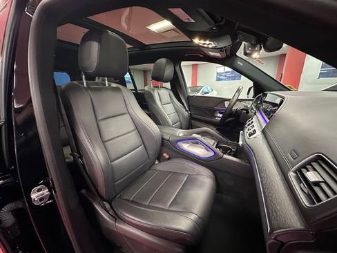 Used 2022 Mercedes-Benz GLS 450 4MATIC image 16