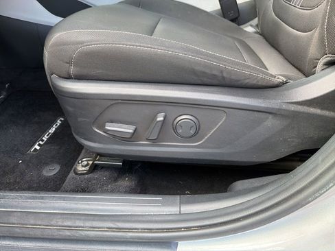 Certified 2023 Hyundai Tucson SEL AWD/4WD image 15
