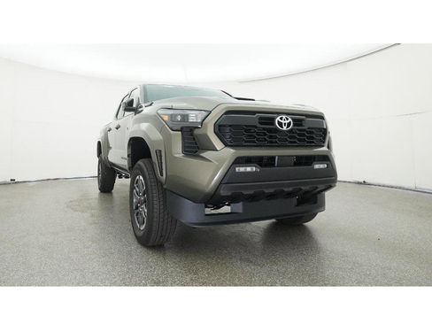 New 2025 Toyota Tacoma TRD Sport image 30