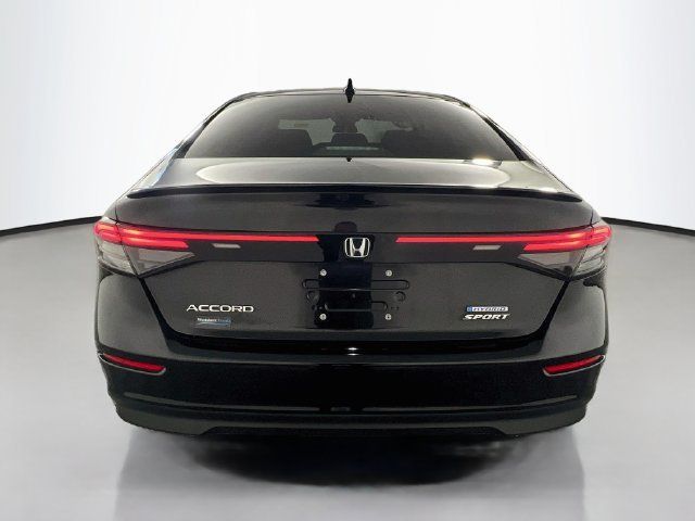 Used 2024 Honda Accord Sport image 7