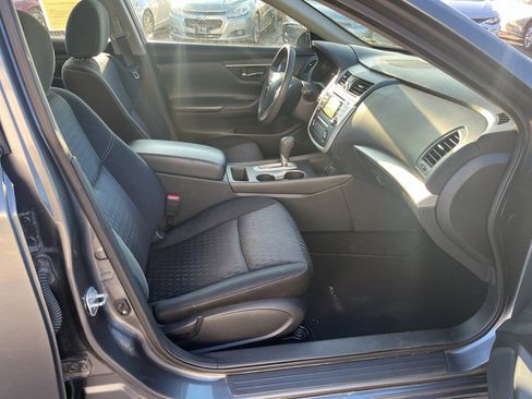 Used 2016 Nissan Altima 2.5 S w/ Power Driver Seat Package image 22