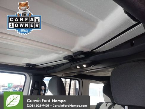 Used 2024 Jeep Wrangler Willys image 23