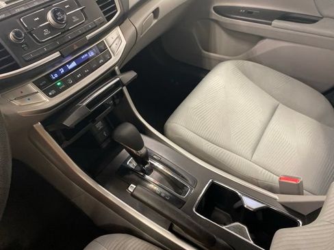 Used 2014 Honda Accord LX image 13