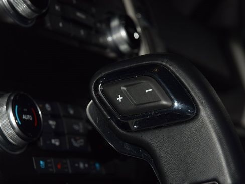 Used 2020 Ford F150 Lariat w/ Equipment Group 502A Luxury image 38