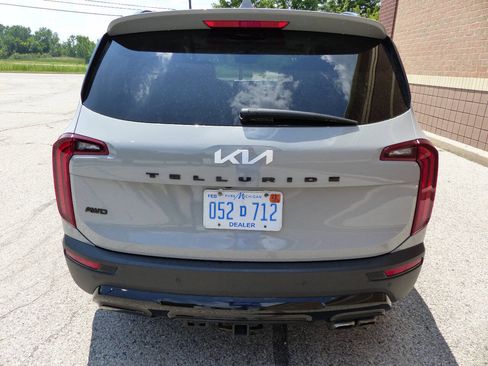 Used 2022 Kia Telluride SX w/ SX Prestige Package AWD/4WD image 8