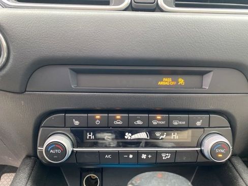 Used 2020 MAZDA CX-5 Touring image 22