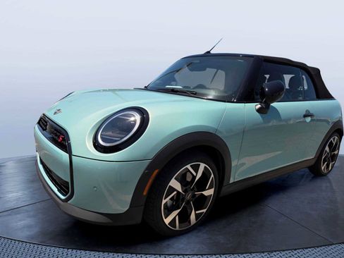 Certified 2025 MINI Cooper S FWD image 3