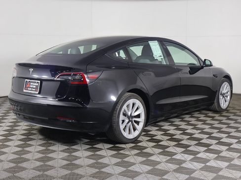 Used 2023 Tesla Model 3 Standard Range image 10