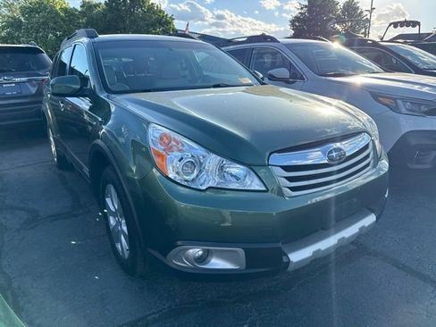 Used 2012 Subaru Outback 2.5i Limited AWD/4WD image 1