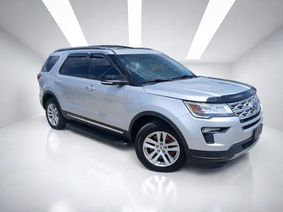 Used 2018 Ford Explorer XLT w/ Equipment Group 202A