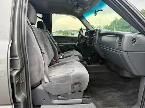Used 2002 Chevrolet Silverado 2500 LS AWD/4WD image 13