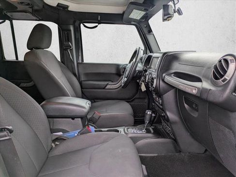 Used 2017 Jeep Wrangler Unlimited Sport image 18