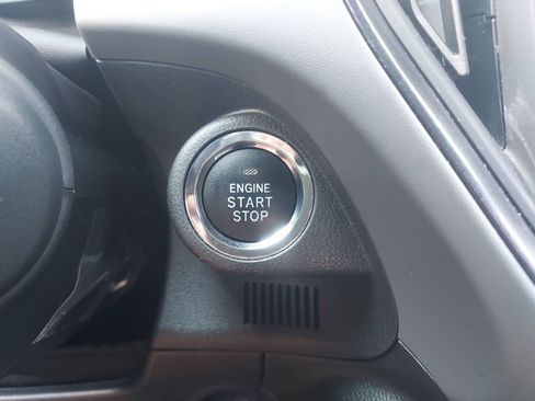 Certified 2024 Subaru Crosstrek 2.5i Sport AWD/4WD image 23