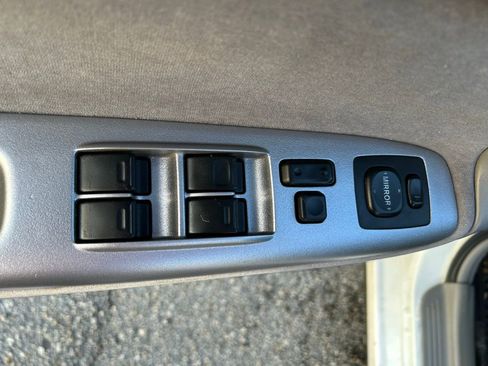 Used 2003 Toyota Camry LE image 17