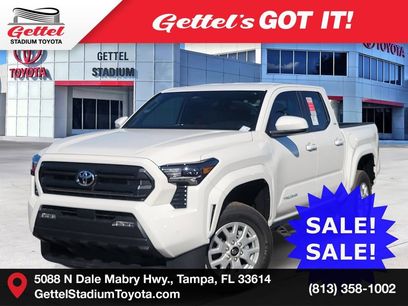 New 2025 Toyota Tacoma SR5