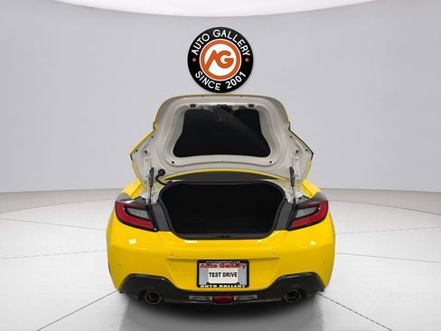 Used 2023 Toyota GR86 Premium image 27